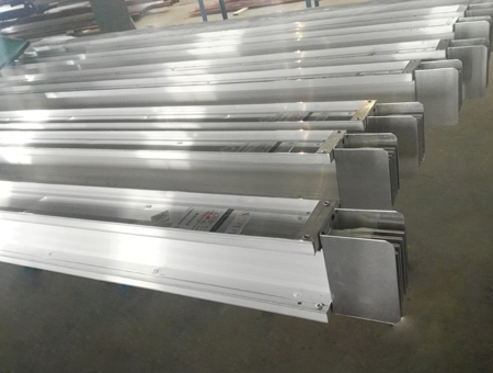 空氣式封閉母線槽與電纜有什么區(qū)別？